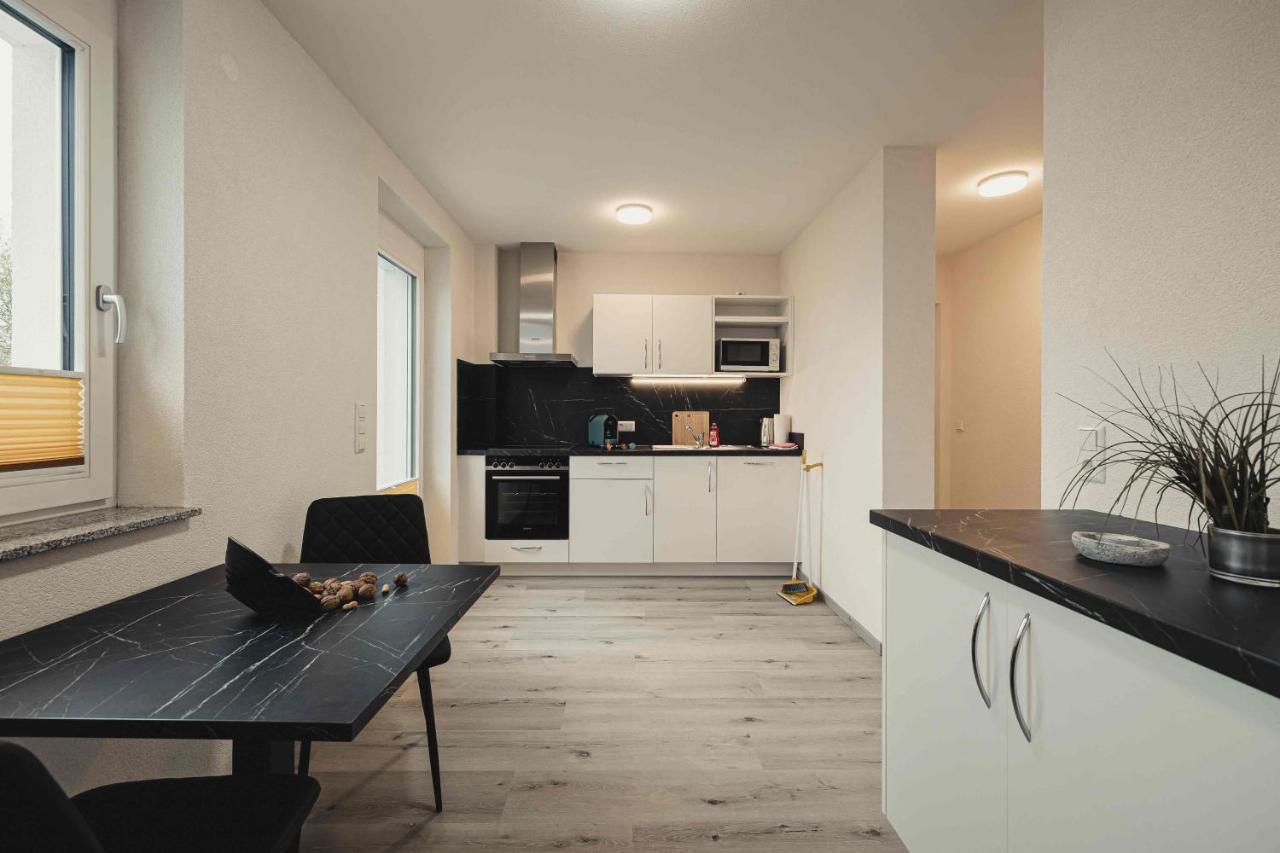 Ferienwohnungen Und Boardinghouse Heimbach In Renchen Esterno foto