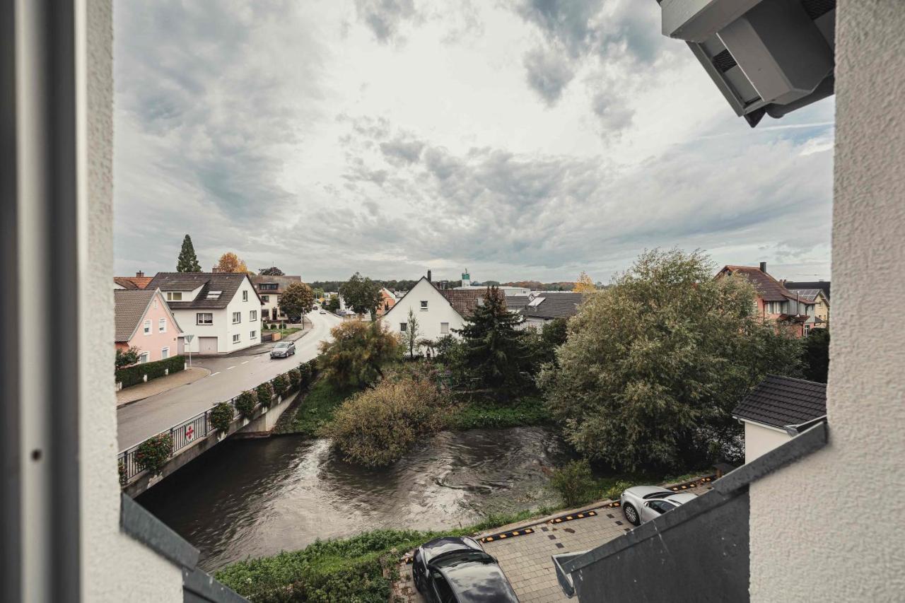 Ferienwohnungen Und Boardinghouse Heimbach In Renchen Esterno foto