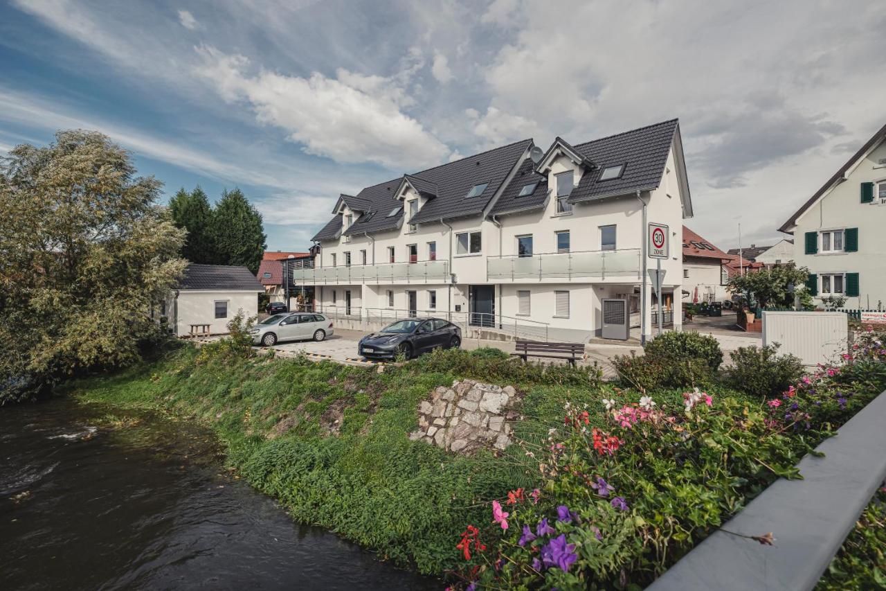 Ferienwohnungen Und Boardinghouse Heimbach In Renchen Esterno foto